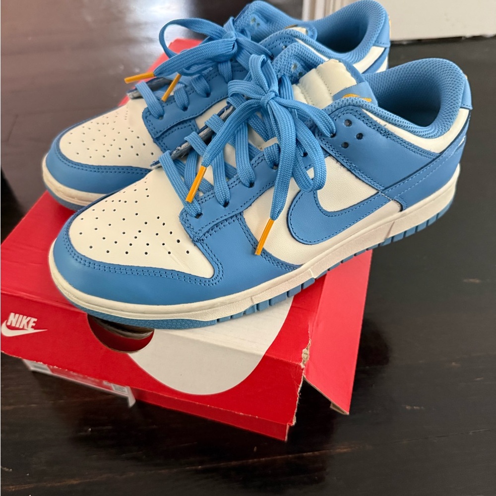 Nike Women’s Dunk Low sail/Coast University Gold